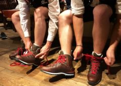 Lowa Anprobe fürs Oktoberfest