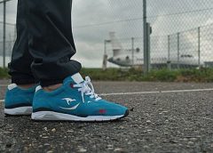 KangaROOS-X-KWILLS-The-Flying-Dutchman