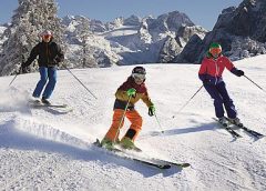 Dachstein Skilauf für Familien