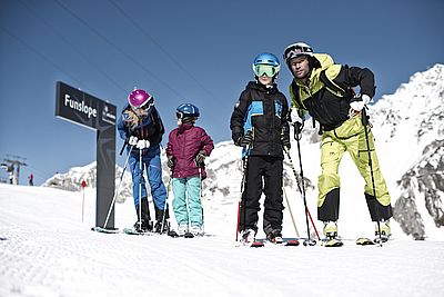 arlberg skifahrer
