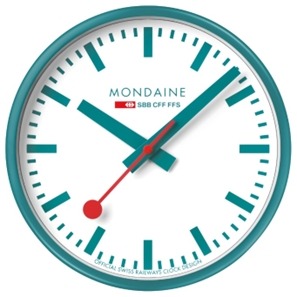 MONDAINE launcht Limited Edition Wanduhr in der Farbe des Jahres 2026 Transformative Teal